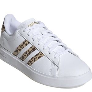 Adidas Grand Court 2.0 Sneakers